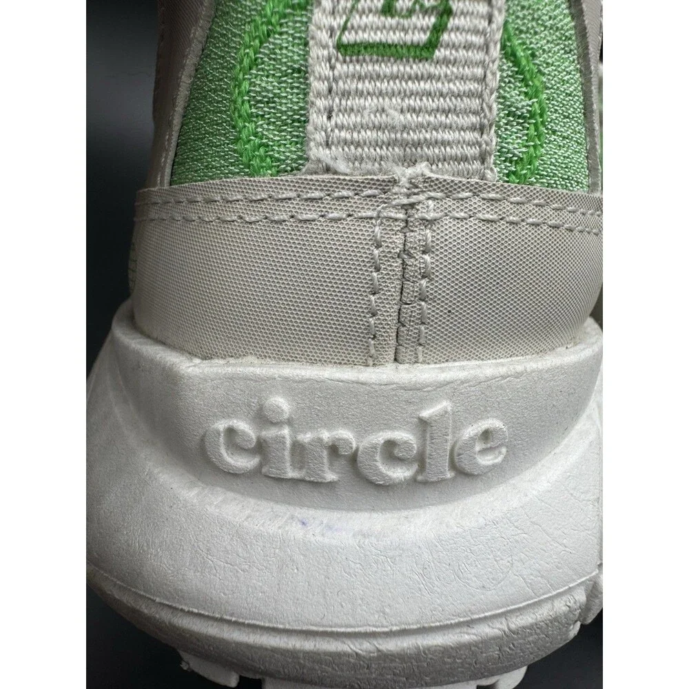 Circle Super Natural Runner Athletic Sneaker Women Sz 8 Green Lightweight Shoes